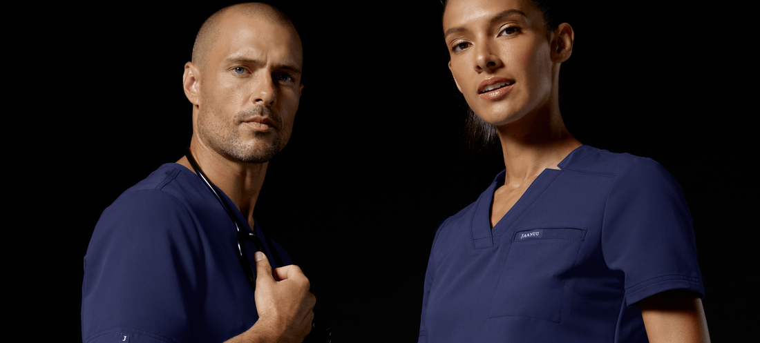 Nurses-wearing-navy-jaanuu-scrubs.png