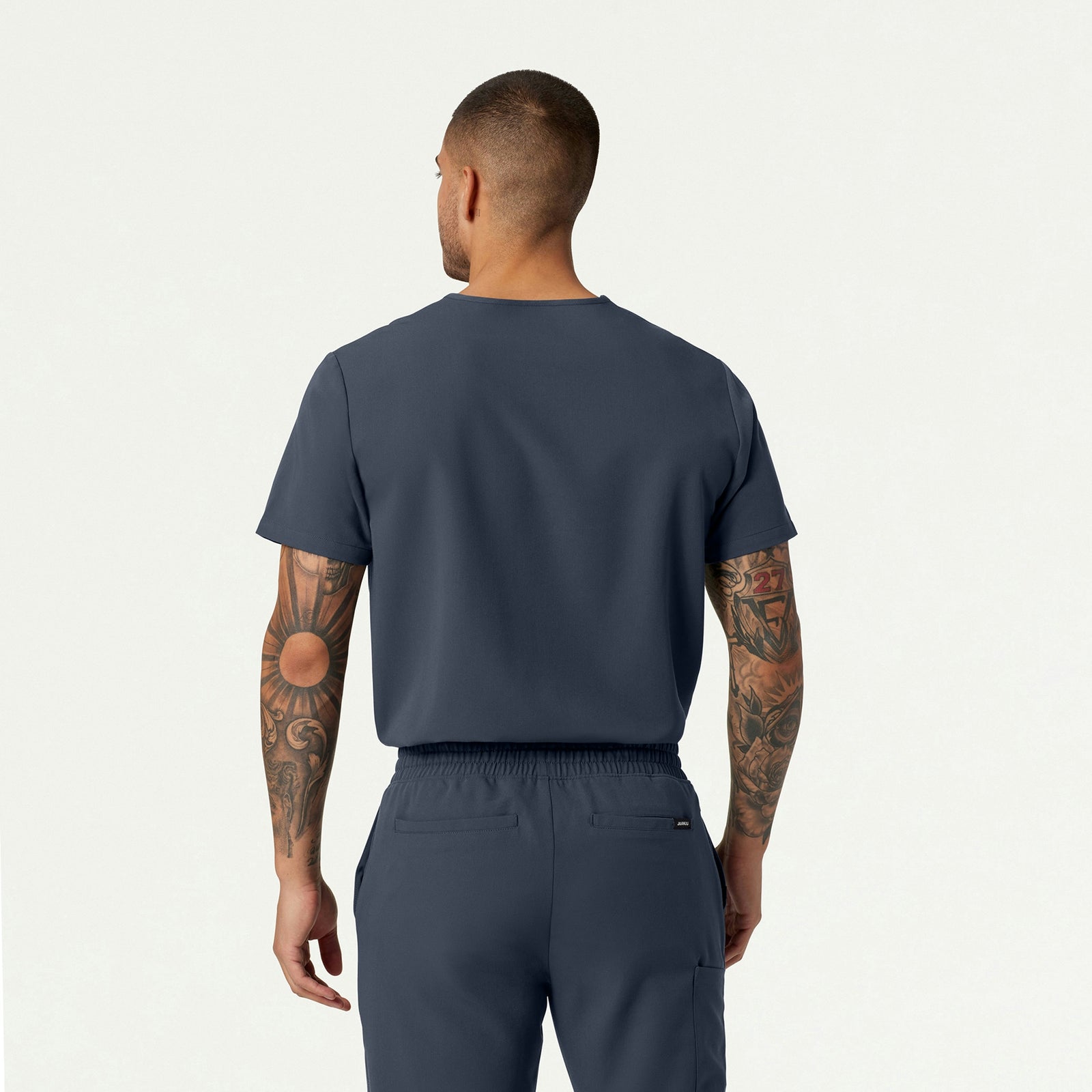 Holmes Everyday 1-Pocket Scrub Top - Carbon Gray - MEN'S TOPS - Jaanuu