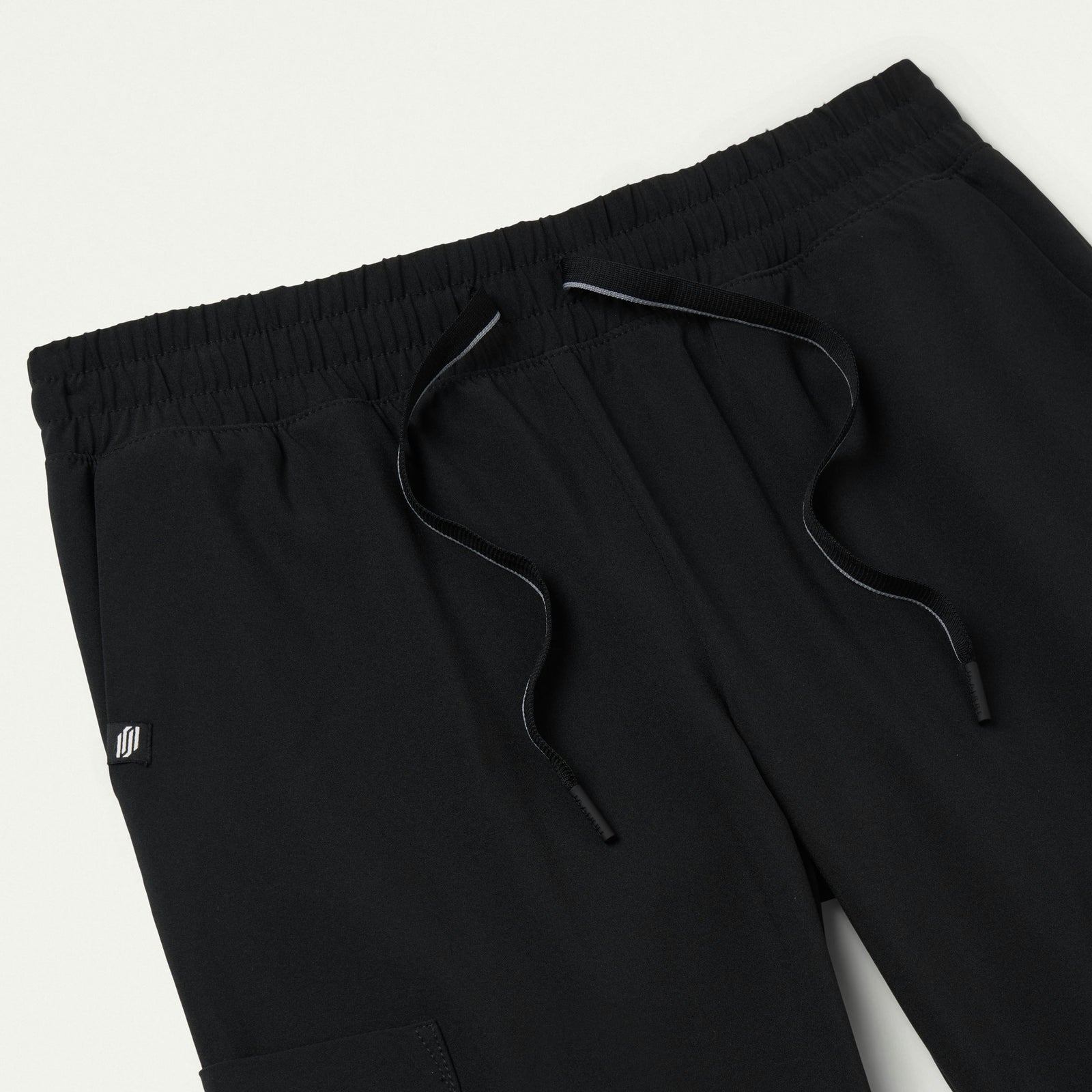 Fiora Slim ULTRAlite Scrub Jogger - Black - WOMEN'S PANTS - Jaanuu