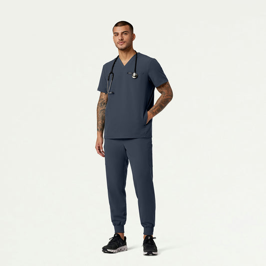 The Geiger Essential Scrub Set - Carbon Gray