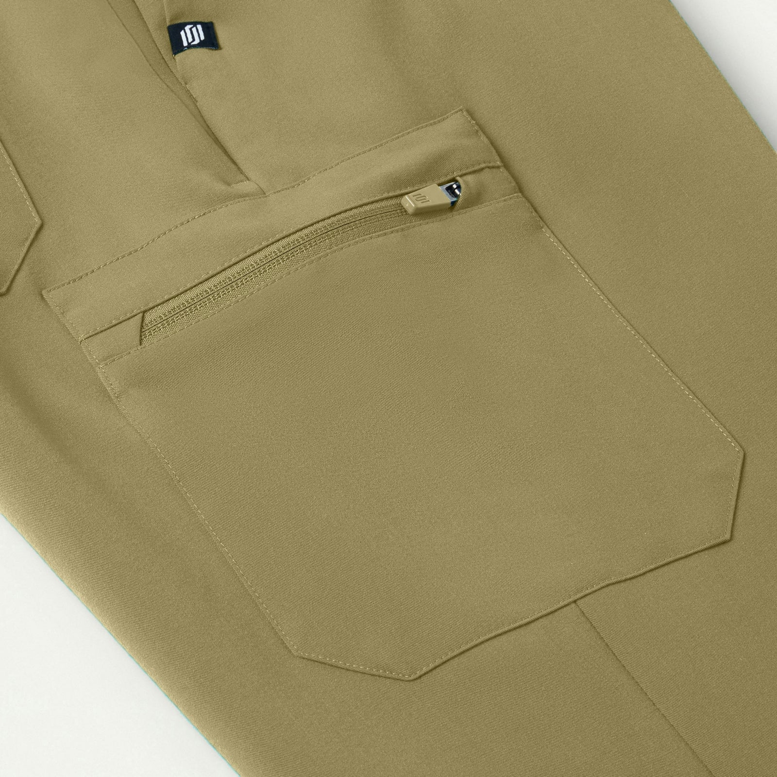 Osmo 8-Pocket Scrub Jogger - Ceramic Khaki - MEN'S PANTS - Jaanuu