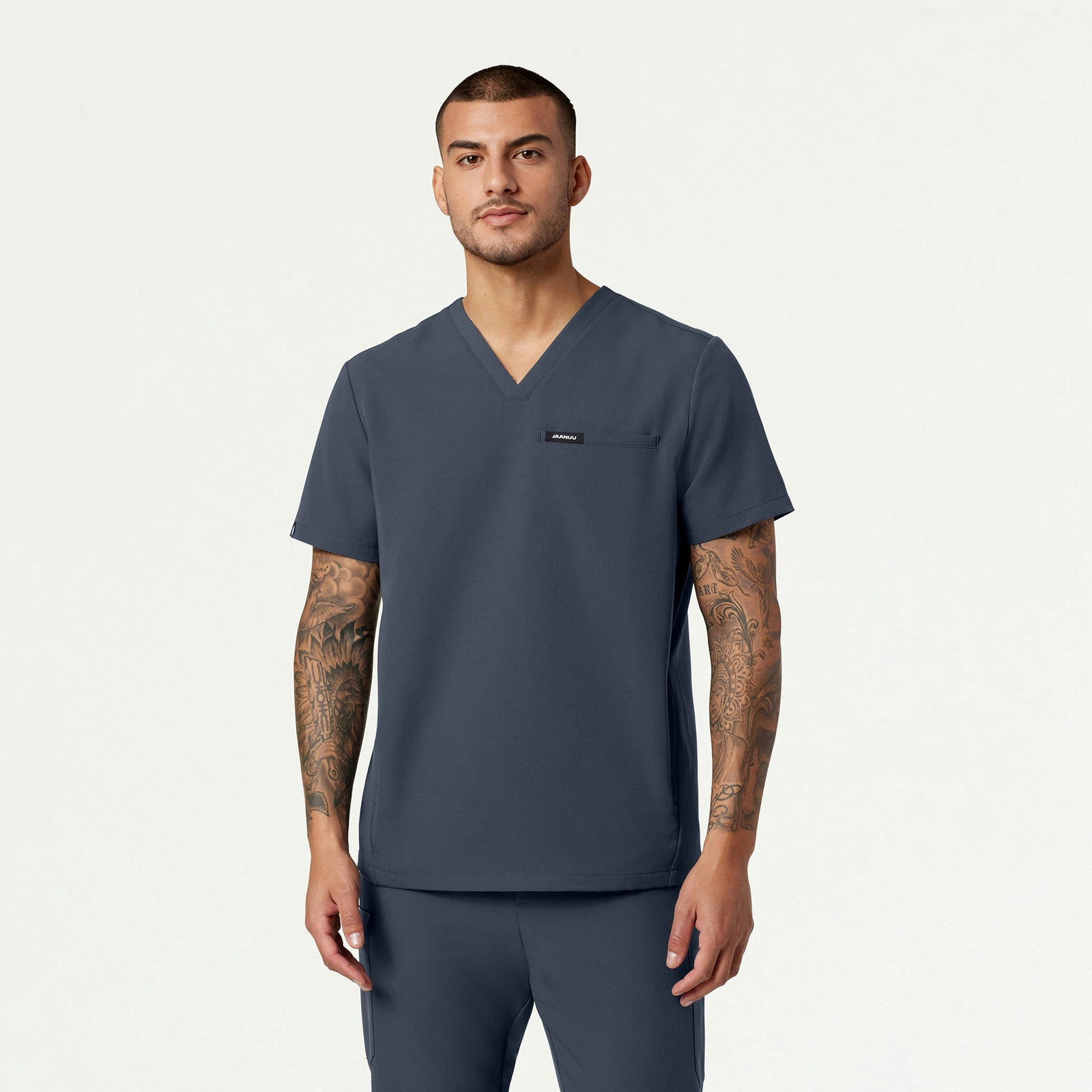 Platt 3-Pocket Scrub Top - Carbon Gray - MEN'S TOPS - Jaanuu