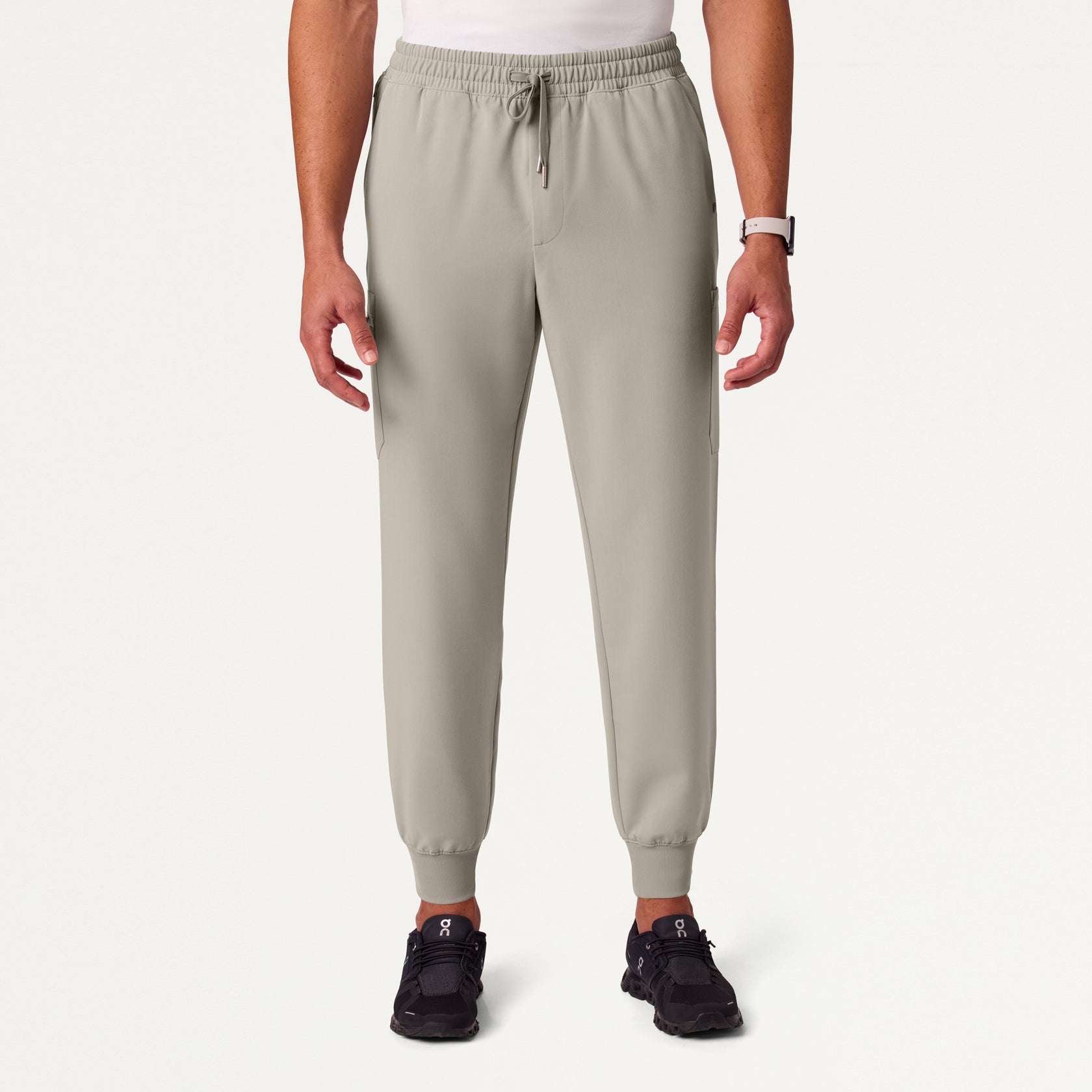 Osmo 8-Pocket Scrub Jogger - Fog