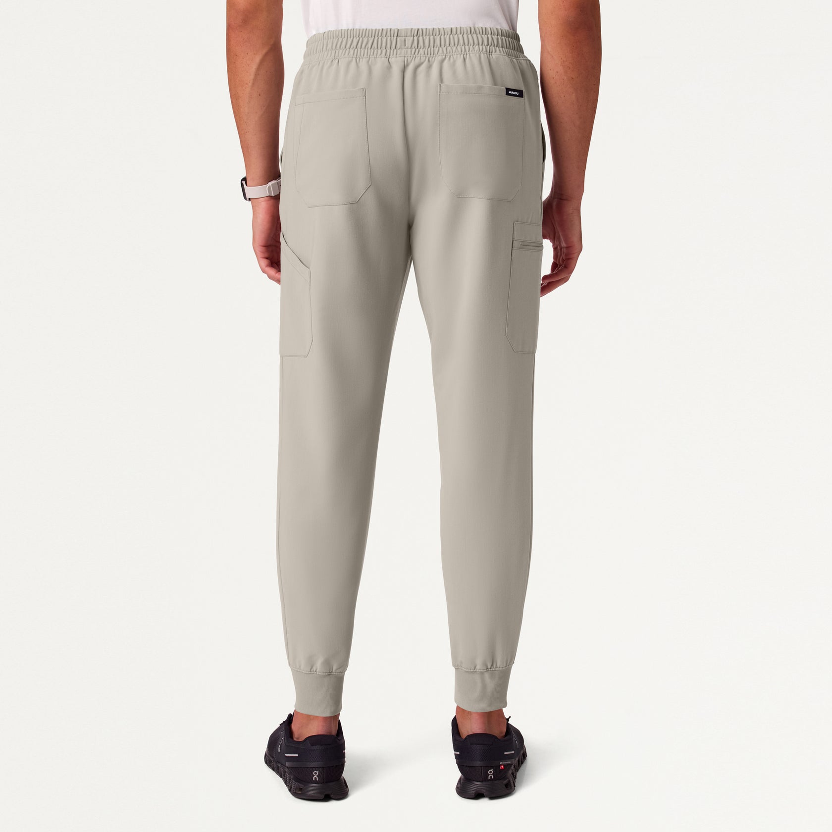 Osmo 8-Pocket Scrub Jogger - Fog