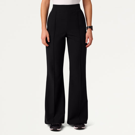 Kori Slim High-Waisted Scrub Pant - Black