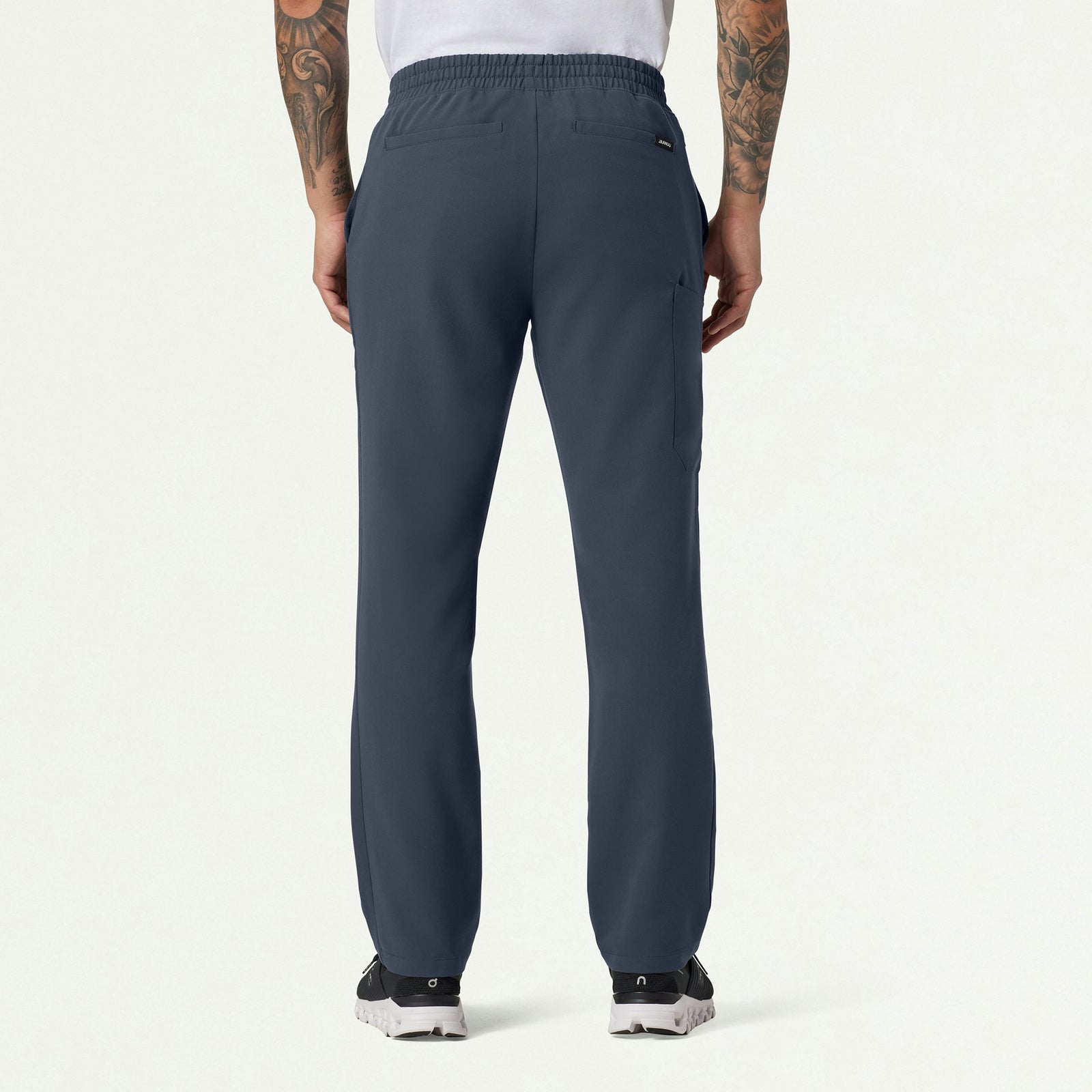 Rhodes Everyday Straight-Leg Scrub Pant - Carbon Gray - MEN'S PANTS - Jaanuu