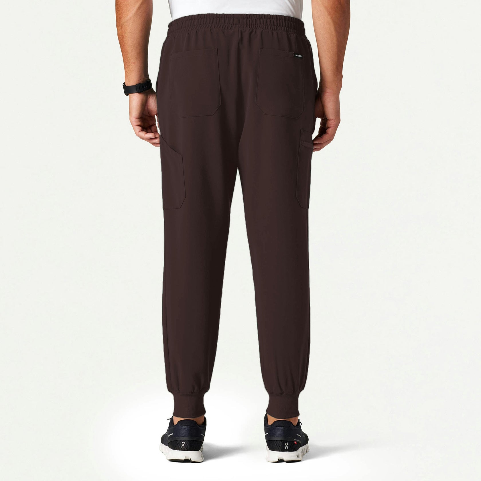 Osmo 8-Pocket Scrub Jogger - Espresso - MEN'S PANTS - Jaanuu