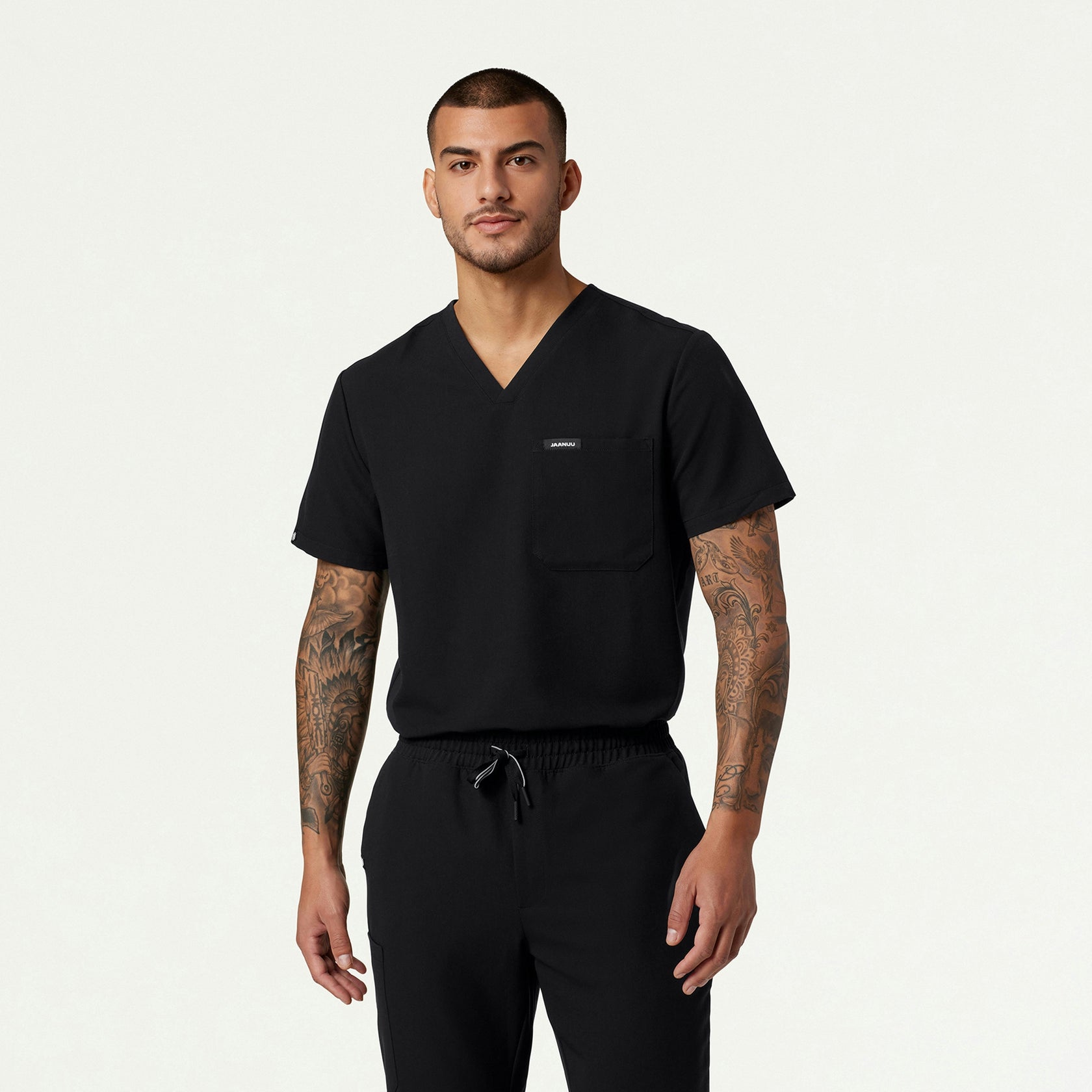 Holmes Everyday 1-Pocket Scrub Top - Black - MEN'S TOPS - Jaanuu